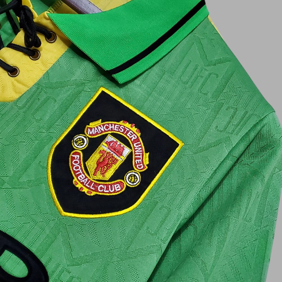 MANCHESTER UNITED 1993 - 1994 THIRD JERSEY