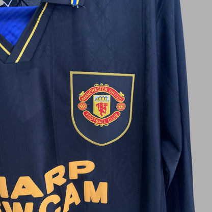 MANCHESTER UNITED 1994 - 1995 AWAY JERSEY LONG SLEEVED