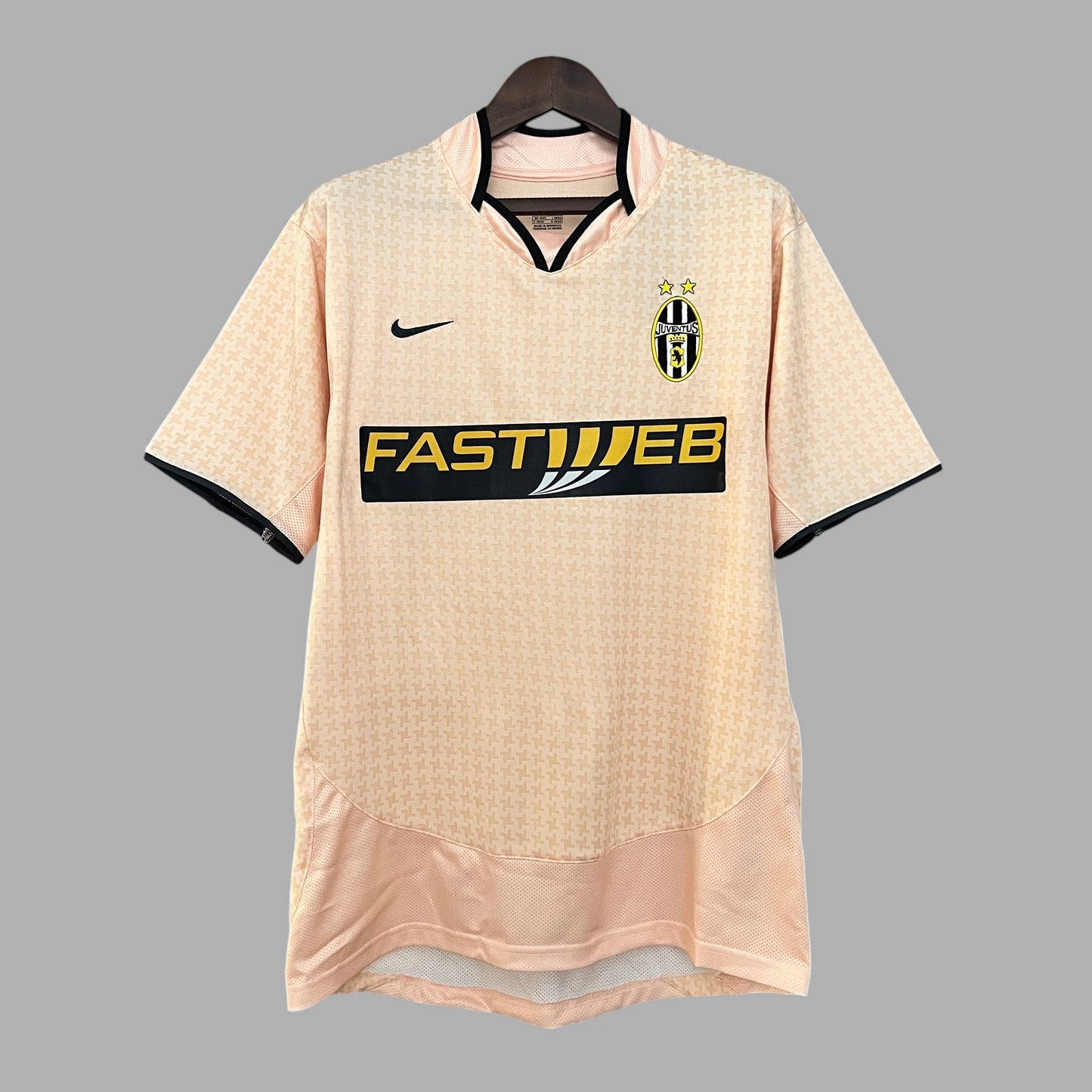 JUVENTUS 2003–2004 THIRD JERSEY