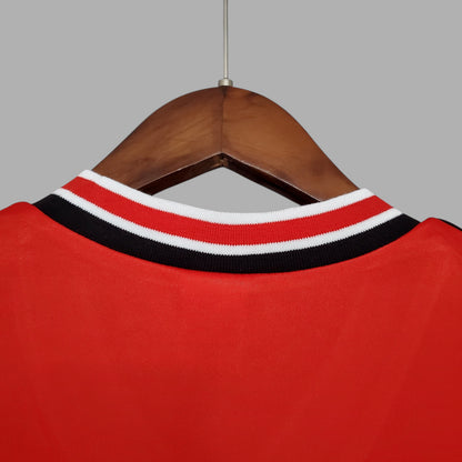 MANCHESTER UNITED 1985 - 1986 HOME JERSEY
