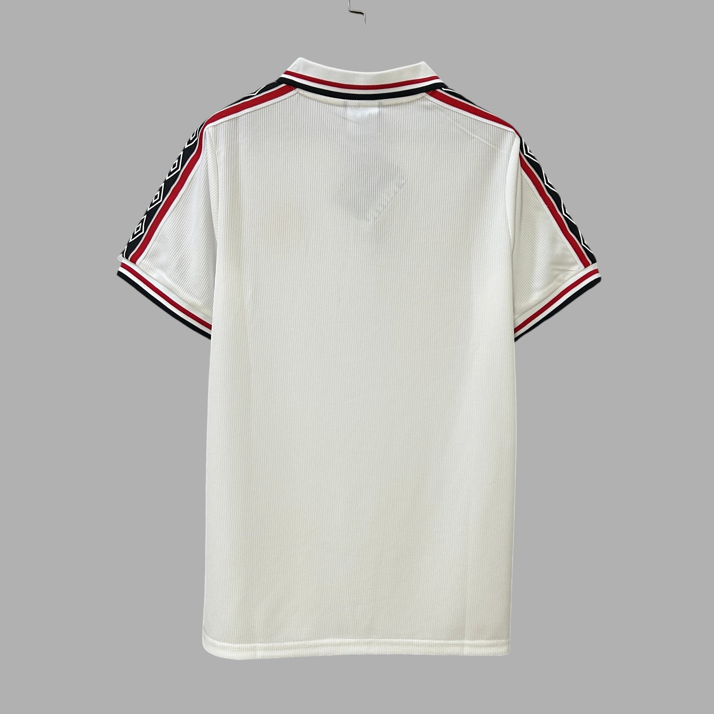 MANCHESTER UNITED 1998 - 1999 COMMEMORATIVE EDITION