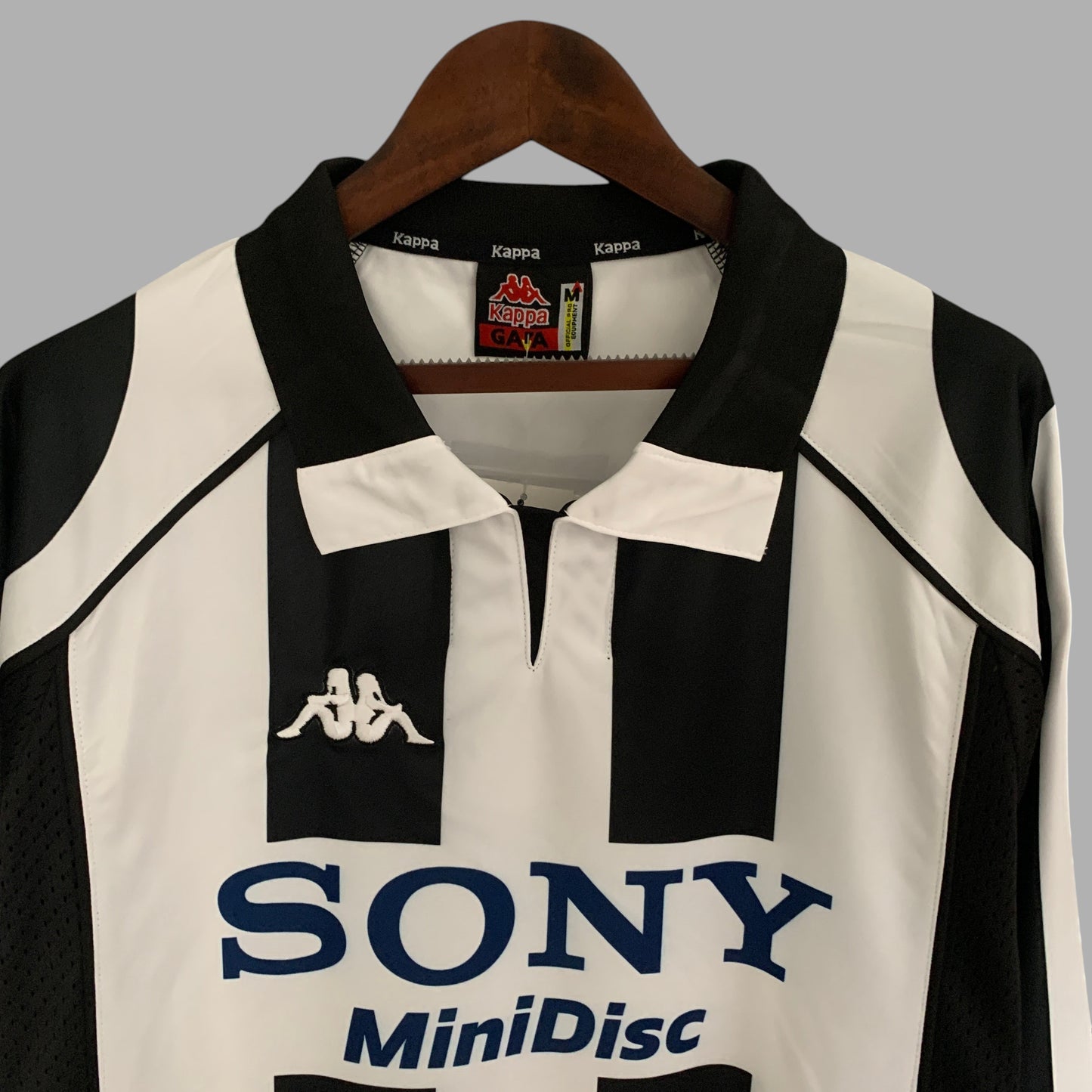 JUVENTUS 1997 - 1998 HOME JERSEY LONG SLEEVED
