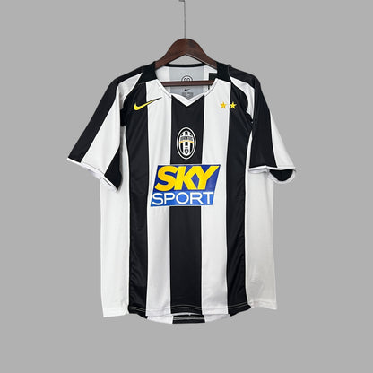 JUVENTUS 2004 - 2005 HOME JERSEY