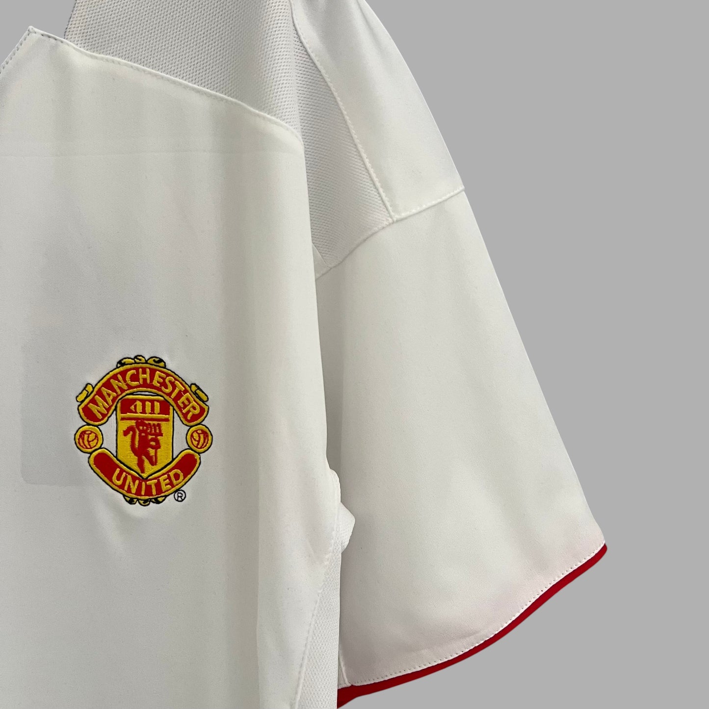 MANCHESTER UNITED 2002 - 2003 AWAY JERSEY
