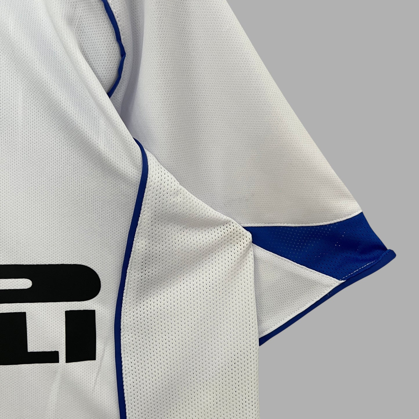 INTER MILAN 2004 - 2005 AWAY JERSEY