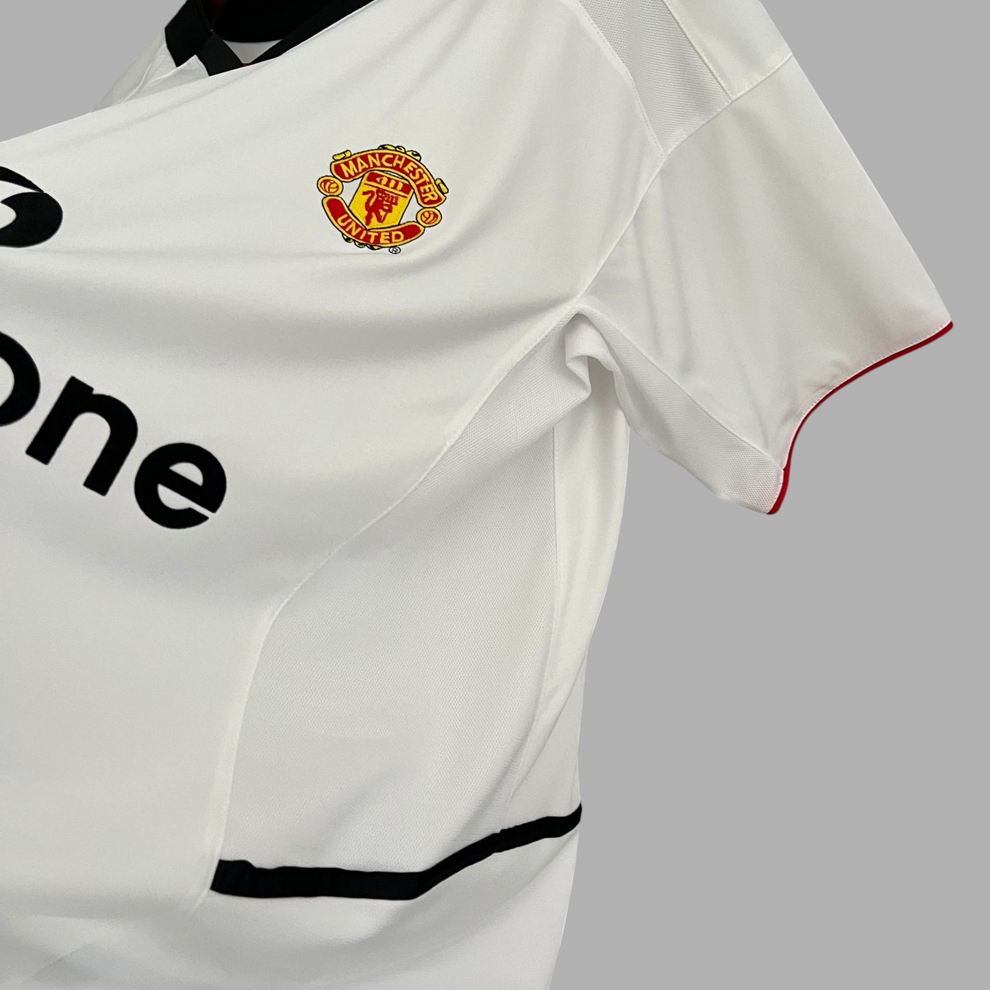 MANCHESTER UNITED 2002 - 2003 AWAY JERSEY