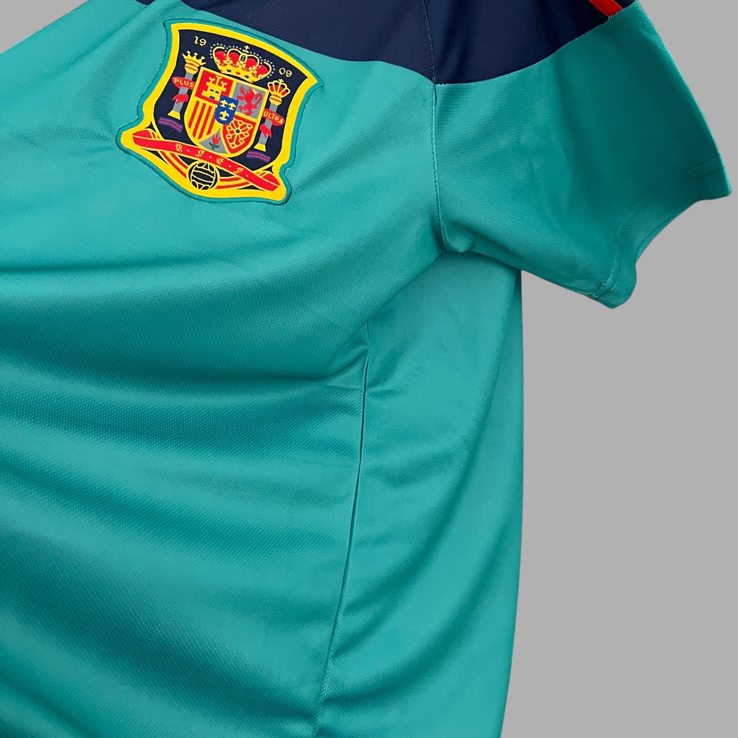 SPAIN 2010 WORLD CUP GOALKEEPER JERSEY
