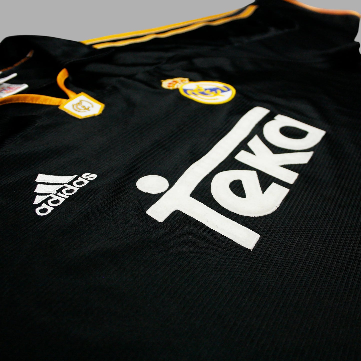 Real Madrid CF Away Shirt - 1999-2001