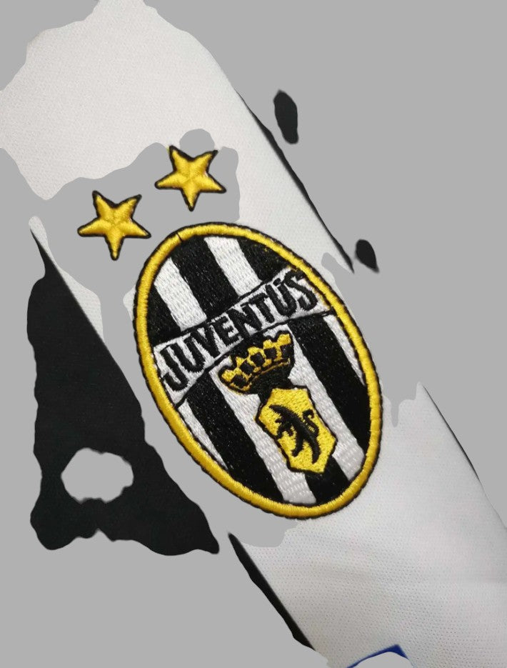 JUVENTUS 1999 - 2000 HOME JERSEY LONG-SLEEVED