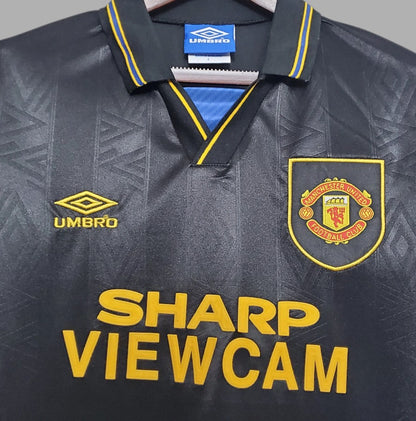MANCHESTER UNITED 1994 - 1995 AWAY JERSEY
