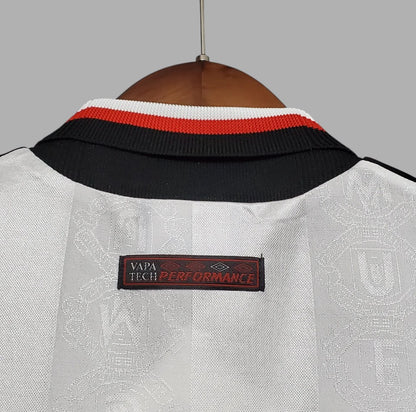 MANCHESTER UNITED 1998 - 1999 AWAY JERSEY