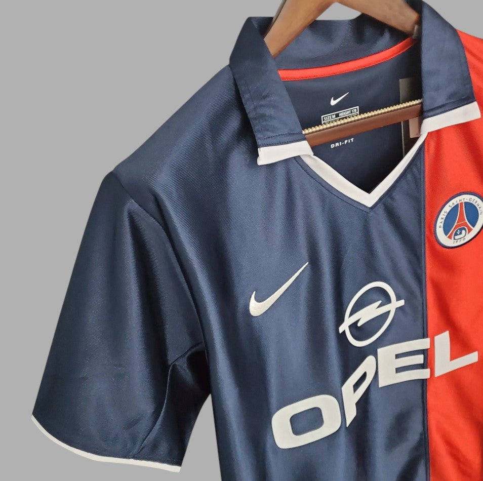 Paris Saint-Germain 2001 - 2002 HOME JERSEY