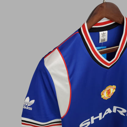 MANCHESTER UNITED 1985 - 1986 AWAY JERSEY