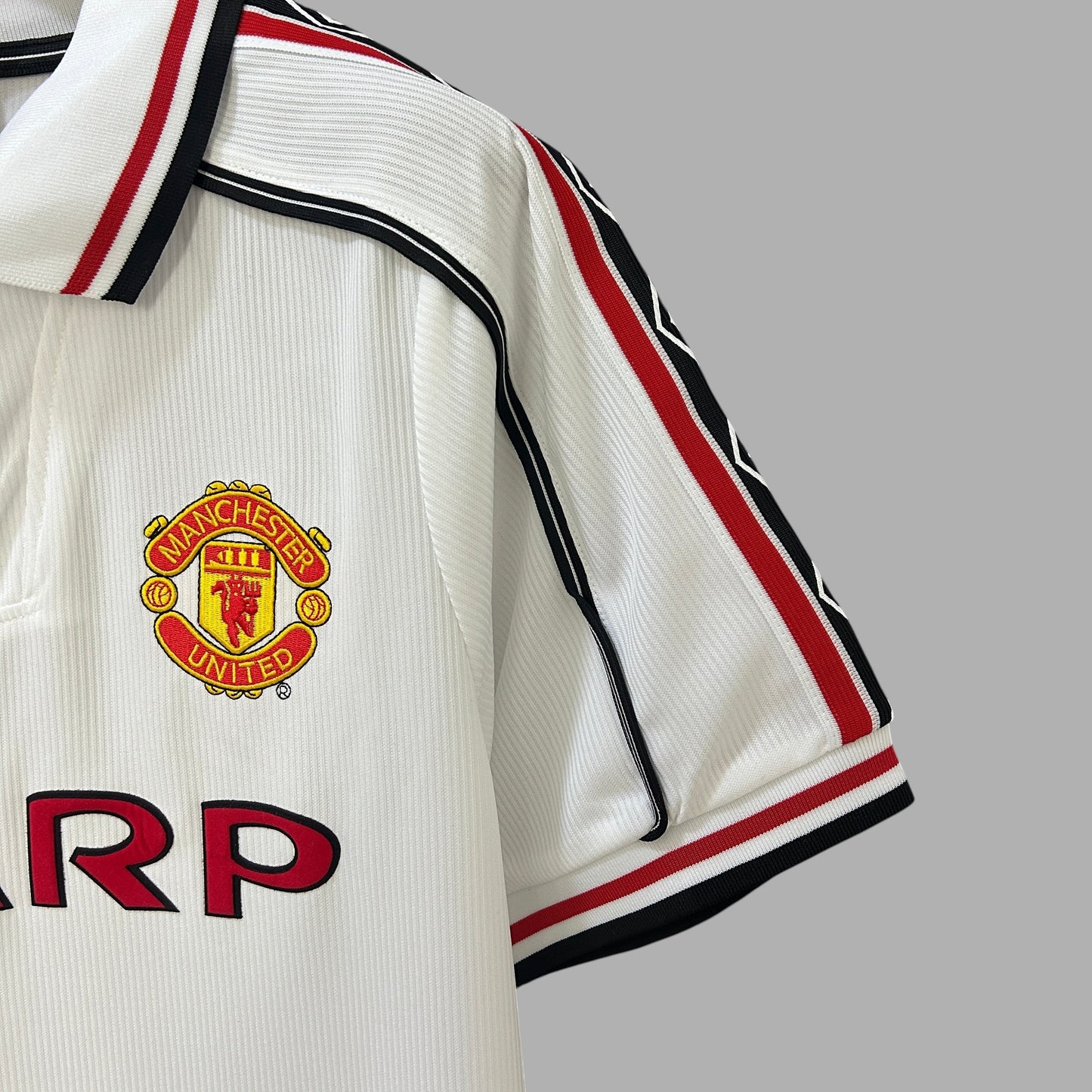 MANCHESTER UNITED 1998 - 1999 COMMEMORATIVE EDITION