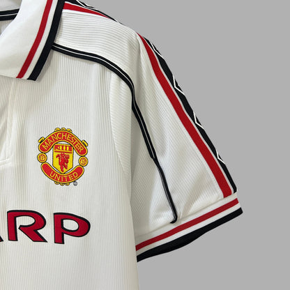 MANCHESTER UNITED 1998 - 1999 COMMEMORATIVE EDITION