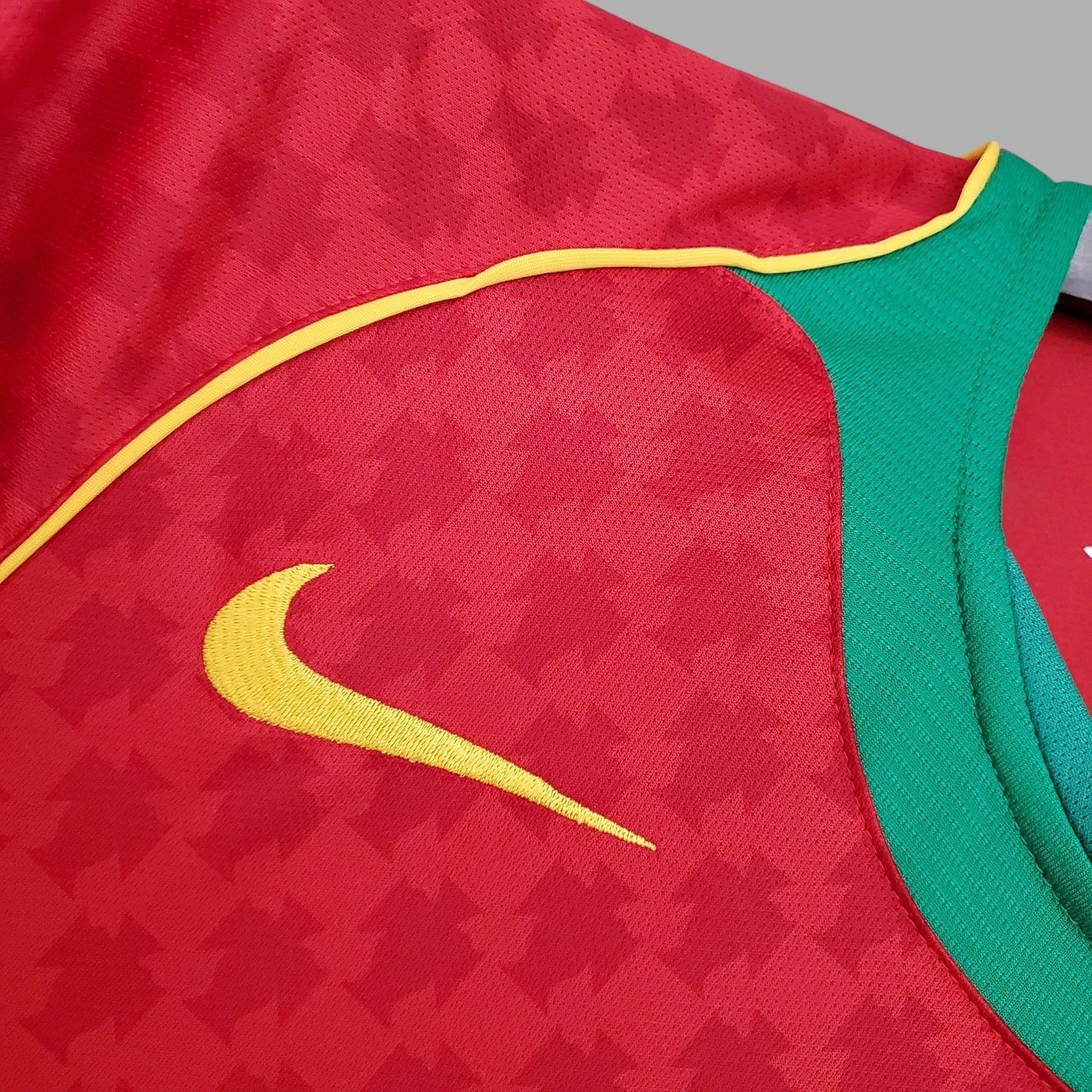 PORTUGAL 2004 FINAL HOME JERSEY