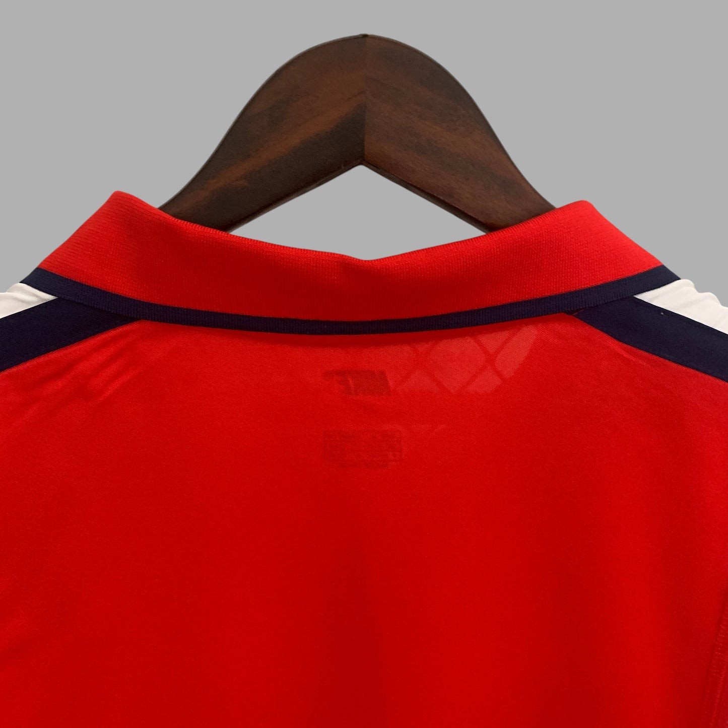 ARSENAL 2001 - 2002 HOME JERSEY