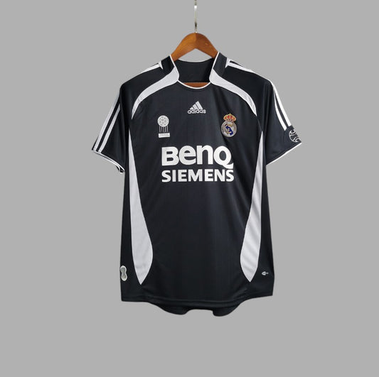 Real Madrid 2006/07 Away